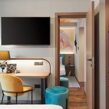 Nyx Hotel