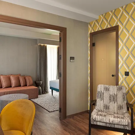 Nyx Hotel